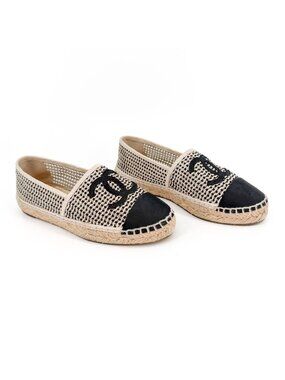 Chanel CC Cap Toe Espadrilles Flat Beige Black Woven Mesh Size 37 US 6-6.5 Women